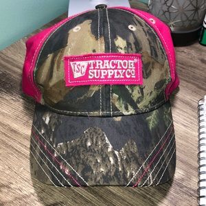 Camo hat!